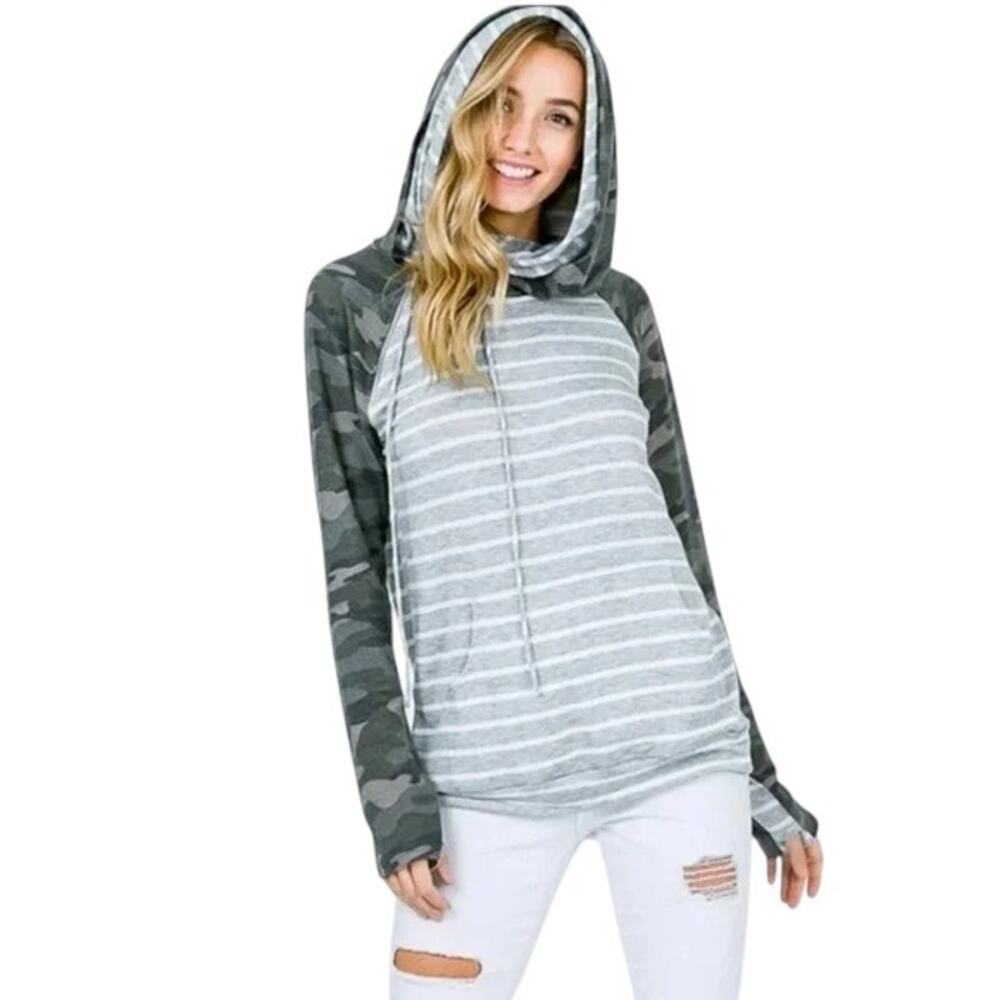 7th Ray Camo Sleeve Striped Hoodie Top Thumbholes Double Hood Gray White NWT